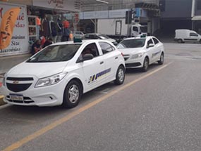 taxista-itapema-carro-espacoso-3